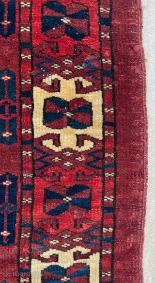 Early 19th Century Turkmen Karadashli Torba size 54x108 cm  (cut and shut from the minor gul)                