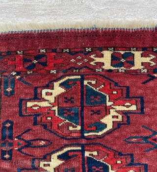 Early 19th Century Turkmen Karadashli Torba size 54x108 cm  (cut and shut from the minor gul)                