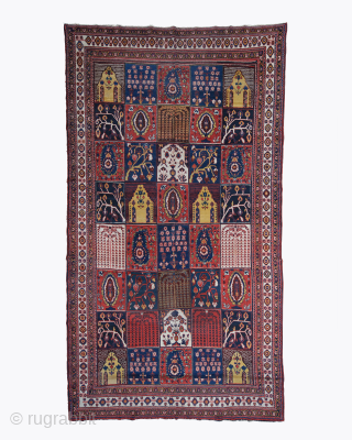 Persian Bakhtiari Carpet circa 1890 size 215x390 cm                         