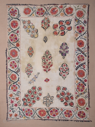 Antique Suzani size 160x226 cm                            