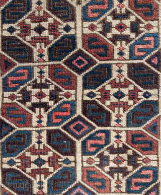 Camel Field Baluch Rug circa 1880 size 88x145 cm                        