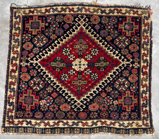 Extremely fine silk wefted Persian Qashqai bag face circa 1870 size 54x59 cm                    