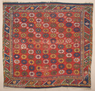 Early 19th Century West Anatolian Bergama Rug size 122z127 cm                       