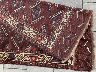 Early 19th century Turkmen Yomut rug size 285x160 cm                        