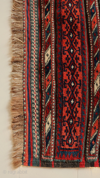 
Ca. 1920 68 x 68 cm. Persian Veramin. Alternation of high pile with Kilim. Overall excellent condition, border intact, so sign of wear. Contrasting colours and design.      