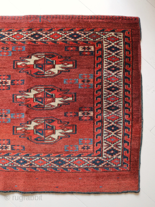 Turkoman Yomut Chuval 
Excellent condition.
129 x 65 cm                         