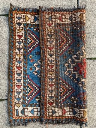 Persian Qashqai rug
53x59cm       1.7x1.9 ft                      
