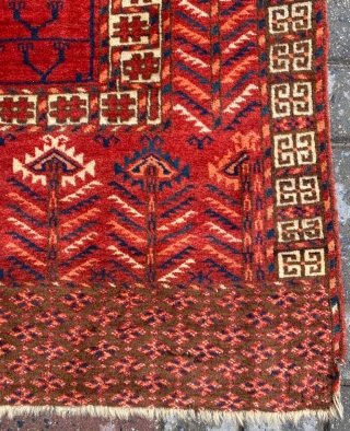 19th Century Tekke Engsi Rug Size: 117x165 cm                         