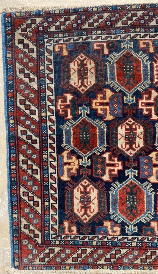 Persian Bagface Size: 62x68 cm                            