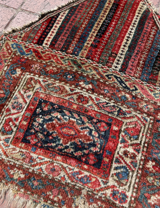 Circa 1880 southeast Persian kurdish tribe, probably Zanjan area Heybe or Qur-an cover with charming stripe design. All colors natural also good pile. Size 70 x 65 cm. Please contact directly via  ...