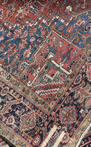 Ca. 1920 Karadja carpet, needs work. Size 9’3 x 13’11 ft
Please contact via : halilaalan@gmail.com                  