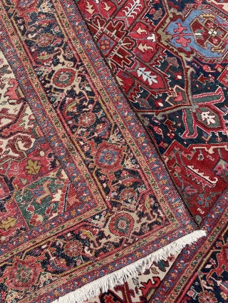 Circa 1920 Heriz carpet, charming colors and fine weaving. Size : 330 x 235 cm                  