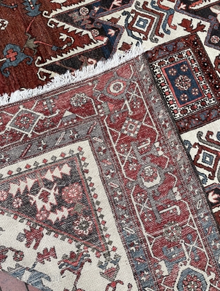 Antique Karadja Heriz circa 1900 around, lost ends on small border, edges are original. General condition is good. Size : 360 x 300 cm ( 9’10 x 11’9). Please don’t hesitate to  ...