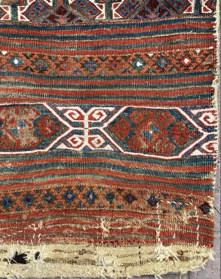 Bergama Cuval 19th century size:95x137 cm                           