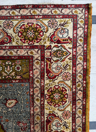 19th Century Sivas Silk Rug. size 120 x 168 cm. in good condition. Please send me directly mail.
halilaydinrugs@gmail.com               