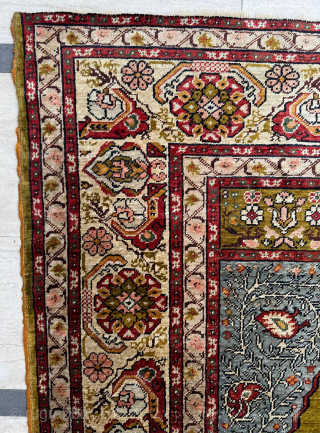 19th Century Sivas Silk Rug. size 120 x 168 cm. in good condition. Please send me directly mail.
halilaydinrugs@gmail.com               