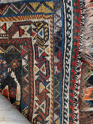 Late of the 19th century Persian khamseh rug, size 102 x 152 cm.
please send me directly mail.
halilaydinrugs@gmail.com                