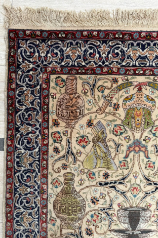 Persian Isfahan rug. Size 100 x 142 cm. Great condition. please send me direct mail.

halilaydinrugs@gmail.com                  