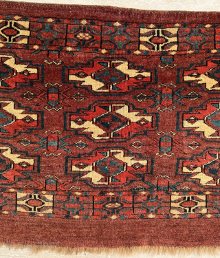 Middle of the 19th century Yomud Torba, size 47 x 92 cm 
please send me direct mail 

halilaydinrugs@gmail.com               