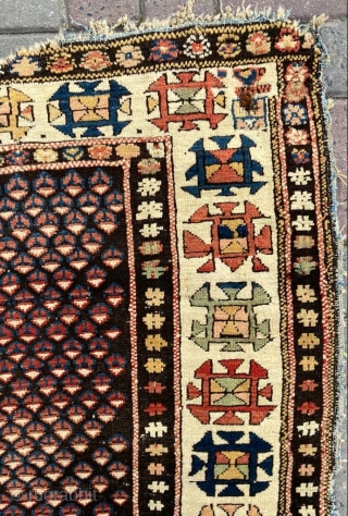Shirvan Kuba Rug Circa 1880 Size: 102x135 cm                         