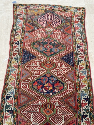 Northwest Runner Circa 1880 Size: 95x400 cm                          
