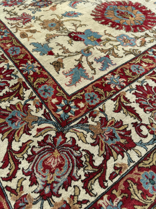 Early 20th century Qum carpet. Good condition. Size 195 x 320 cm. Please send me direct mail.

halilaydinrugs@gmail.com

Instagram - @halilaydinrug              