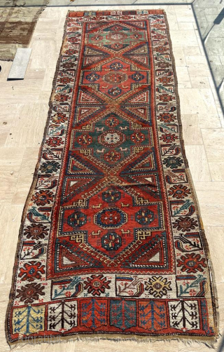 Konya Long Rug Circa 1840 Size: 135x410 cm.
Please contact directly. Halilaydinrugs@gmail.com                      