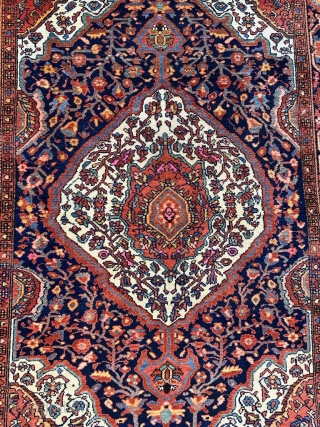 Malayer 1920s perfect condition, very good colors, small checks were made. 

Size: 200 x 144 cm

E-mail to halilkokogluu@gmail.com . 

Also, you can simply find my further contact information and my other rugs  ...