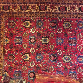 Very nice Persian Carpet  mid 20.century
size is 400x300cm                        