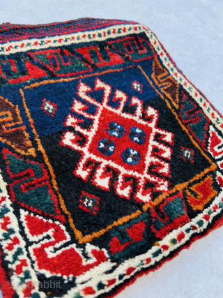 Qashqai chanteh circa 1890 size 33x30cm
Please Contact this email for more information. hamidparsacarpet@yahoo.com                    