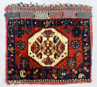 Qashqai chanteh circa 1880 all good naturals colors,size35x70cm> Please Contact this email for more information.
hamidparsacarpet@yahoo.com                  