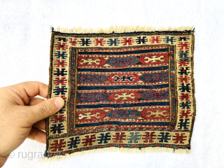  Shahsevan savalan sumak bagface 1870 circa size Please Contact this email for more information.
hamidparsacarpet@yahoo.com
25x21cm                  