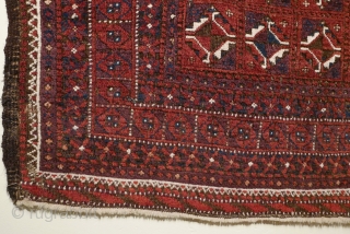Elegant Baluch rug with Turkmen guls and kochaks from areas bordering Afghanistan;  fine weave;  five colors,  all natural;  handspan wool;  normal oxidation of the brown appropriate to  ...