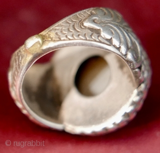 Antique Agate and Silver 'Signet' Ring from Afghanistan;  19th c.
Very masculine and rather regal 'signet' ring from Afghanistan - perhaps belonging to a tribal chieftain; silver with a nodule of gold  ...