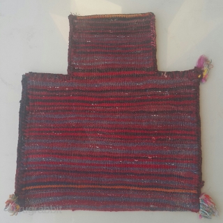 
North-west Persian salt bag, 20th century no defects, size 37x34cm.                       