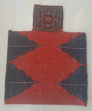 North-west Persian salt or tobacco large bag, 20th century no defects, size 71×57cm.                    