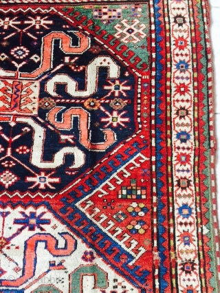 Caucasian Wolcumband Carpet
size:4'5x7'10ft                              