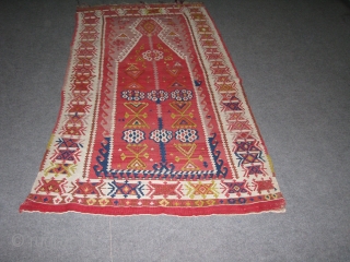 Lovely Anatolian Kilim.(Cankiri?)this kilim is in very good condition.no repairs and so.it has a beautifull mihrab and has the tree of life which is eternety of soul.it has also some beautifull amulet  ...