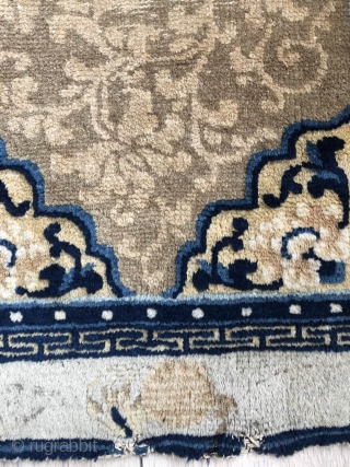 Chinese antique rug Ningxia, 18th century
Size 4/ 2.3 inche
100/60cm
To pick up from Los Angeles
Sending also available
Price: the best offer
              