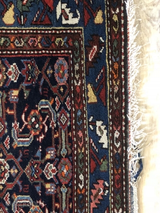 Very nice colorful persian rug Mahal
Price 500 euro with shipping

Size 145cm/187cm                      