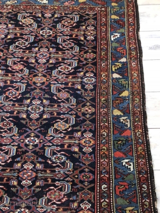 Very nice colorful persian rug Mahal
Price 500 euro with shipping

Size 145cm/187cm                      