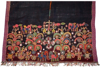 This lovely antique woolen Mutwa dowry shawl was woven by the wool weaver Meghwals of Gujarat. Like the Rabari, with great skill the wool is handspun and woven on a loom in  ...