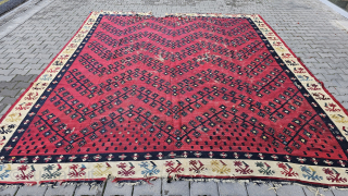 Size ; 330x370 cm
The Heritage of the Balkans: The Sarkoy Kilim
While they take their name from the Şarköy district of Tekirdağ, these unique kilims represent a much broader cultural geography known ...