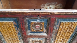 Central anatolia,Cappadocia (gelveri)
Old chest.                             