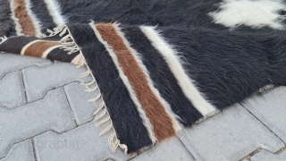 Anatolian Goat Hair (Angora Wool) Siirt blanket. Size : 136 x 205 (cm).                    