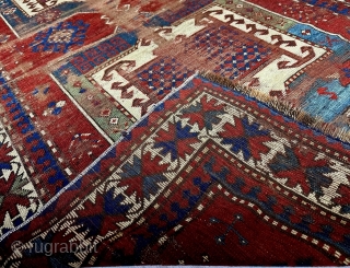 Size : 135 x 230 cm,
Old Caucasian.
Please email me directly arisoylarmobilya@gmail.com                      