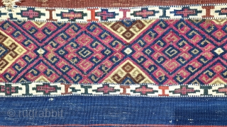 Size:113x185 cm,
East anatolia,Reyhanli tribe .                            