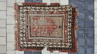 Size ; 110 x 145 cm
West anatolia, Kozak or Mihalic ? 
Early fragment...
Detailed information Dm arisoylarmobilya@gmail.com                 