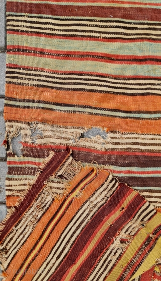 Size : 67x394 cm, 
Central anatolia,Cappadocia (Urgup) kilim
18.y.y Please email me directly arisoylarmobilya@gmail.com
                    