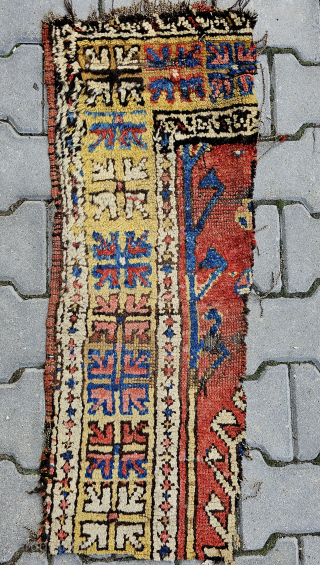 Central anatolia, Konya
Approximate size; 30x70 cm
Old fragment .

arisoylarmobilya@gmail.com                         